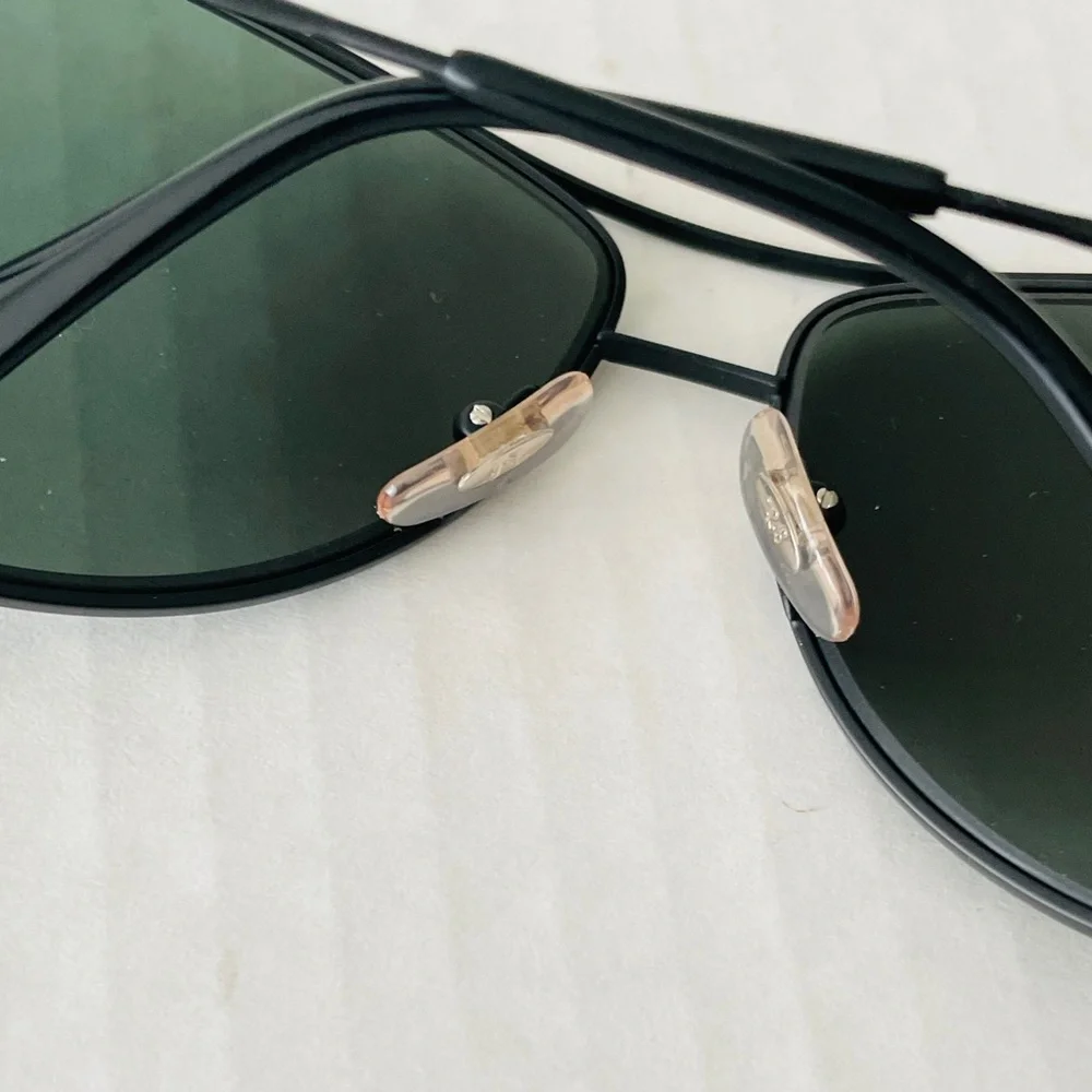 Ray-Ban Men's Black Aviator Sunglasses
